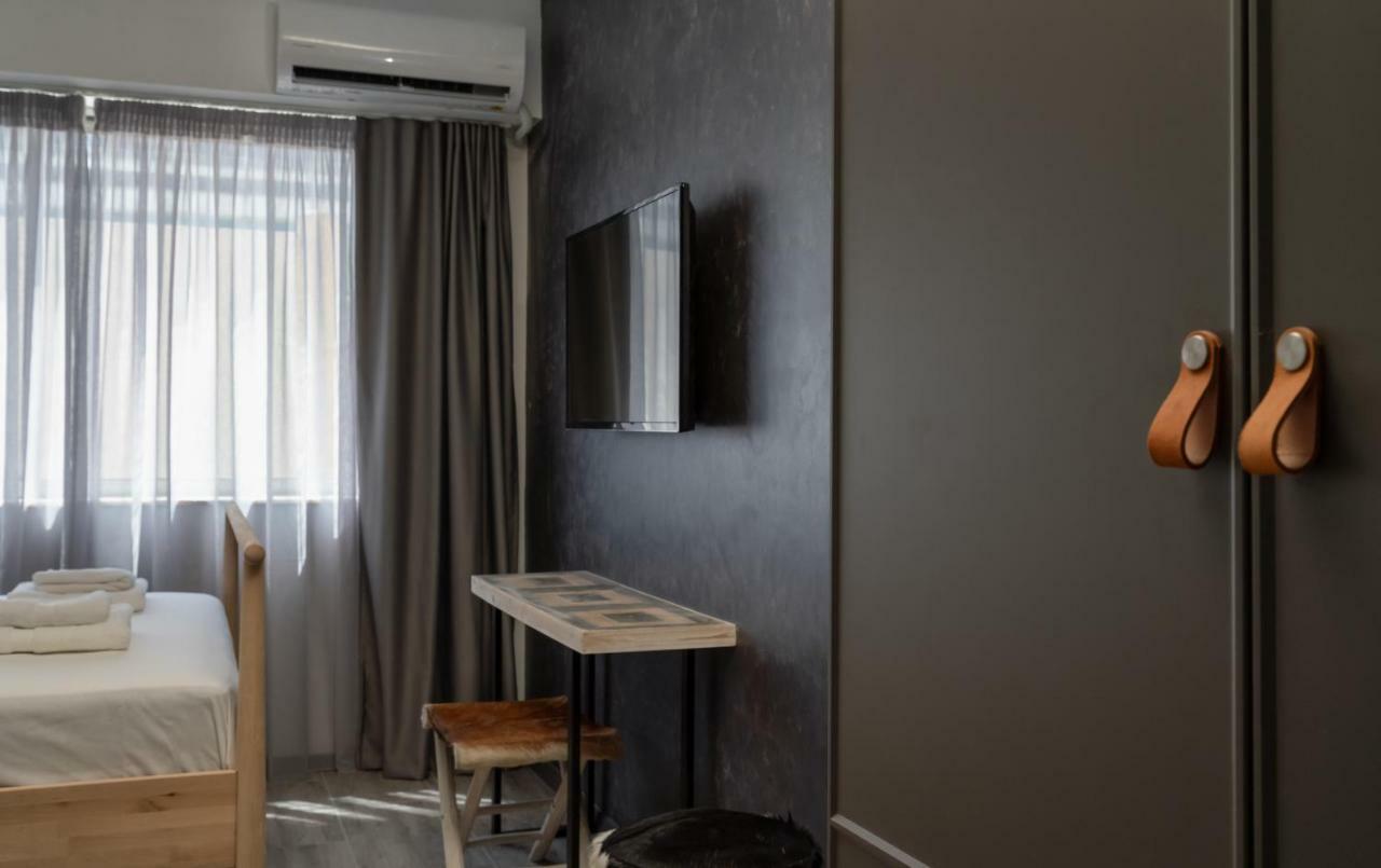 Superb Industrial Style Lodge Heart Of Афины Экстерьер фото