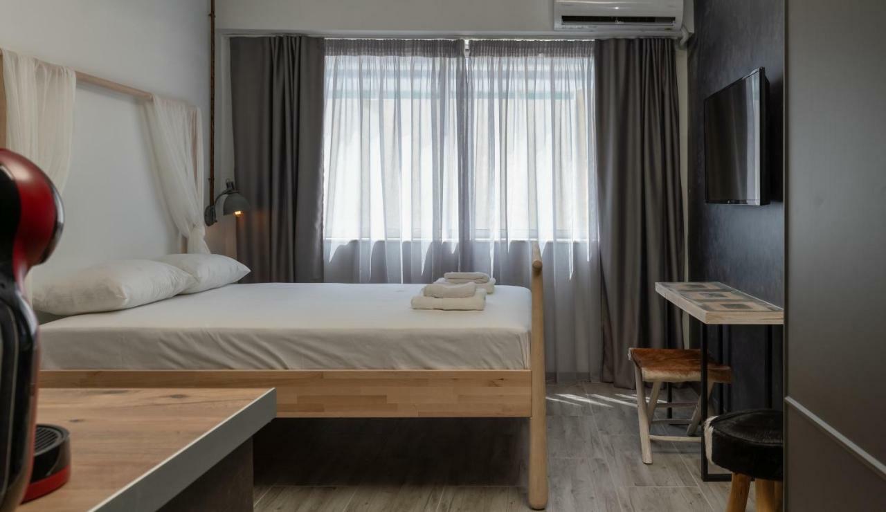 Superb Industrial Style Lodge Heart Of Афины Экстерьер фото